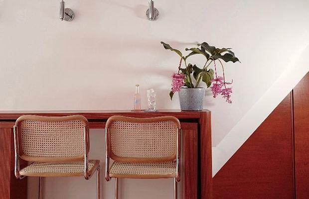 🔶🟥🔵 A Bar with Shapes For a Name